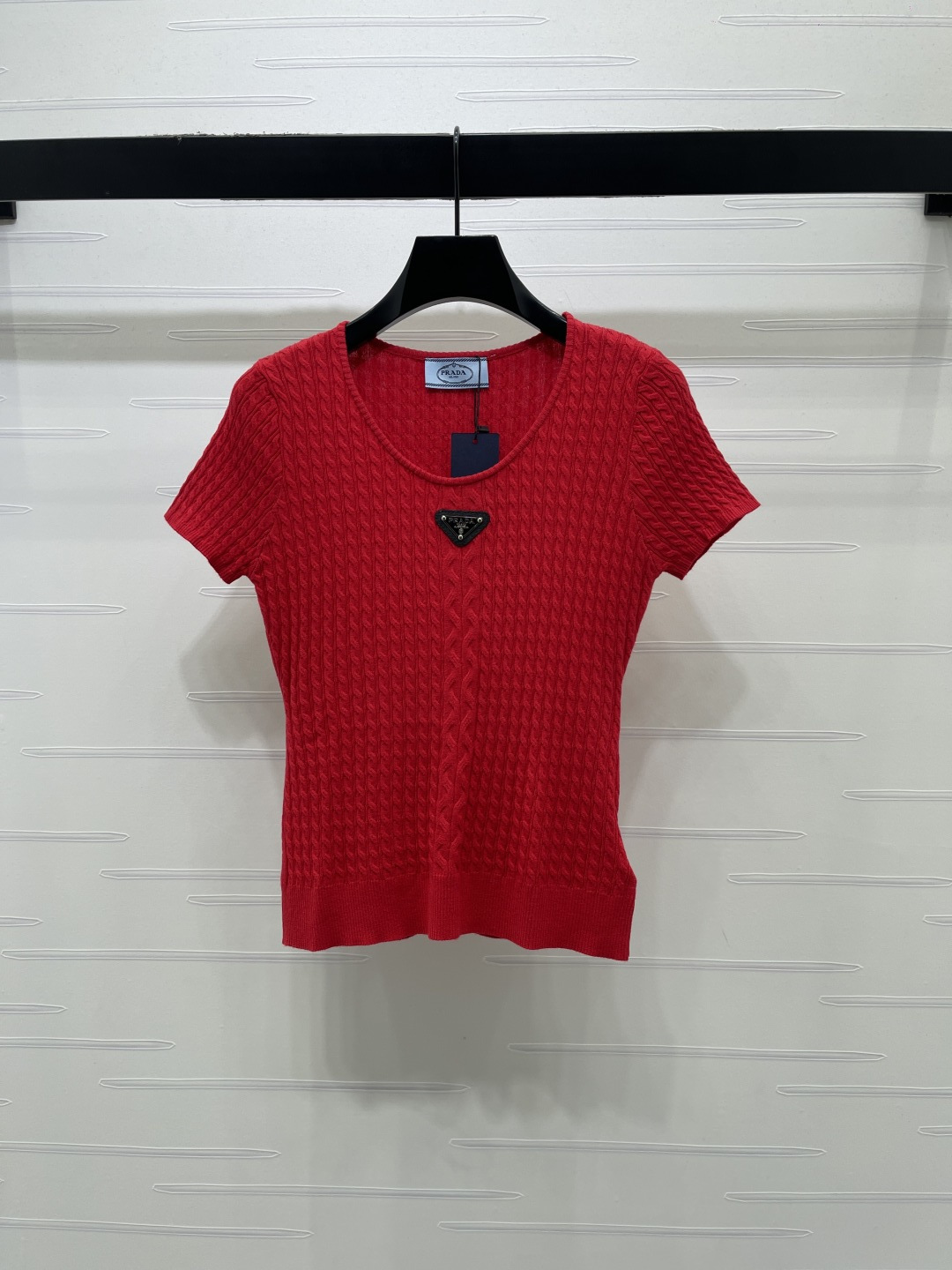 Women's short sleeves